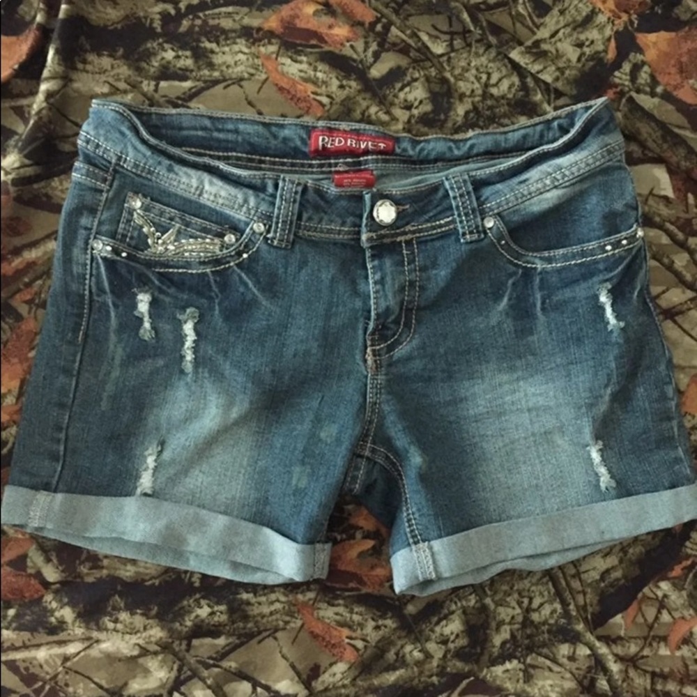 Red Rivet Jean Shorts Size 9
